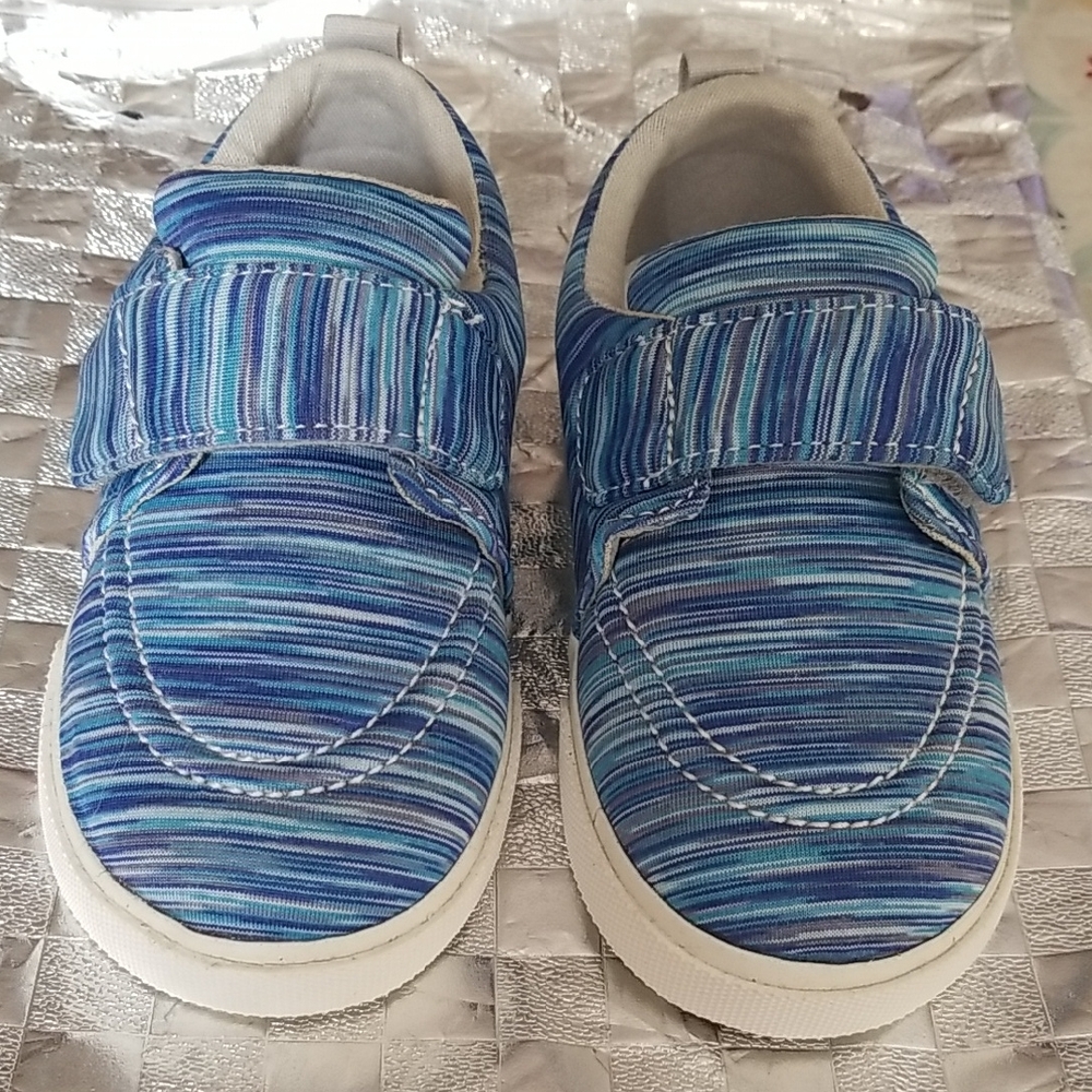 NWOT See Kai Run Velcro Wyatt Blue Jersey Sneakers - Preschool Size 12